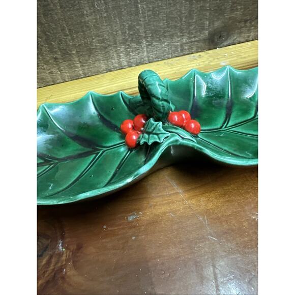 Lefton Green Holly berry Leaf Divided Candy Dish Set Of 2 - Picture 6 of 8